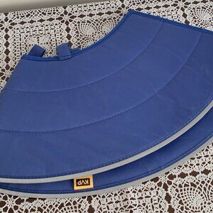 KVP Brand Soft Pet Recovery Collar Blue Medium Adjustable Brand New No Tags